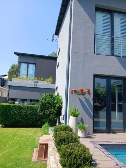 4 Bedroom Property for Sale in Helderfontein Estate Gauteng