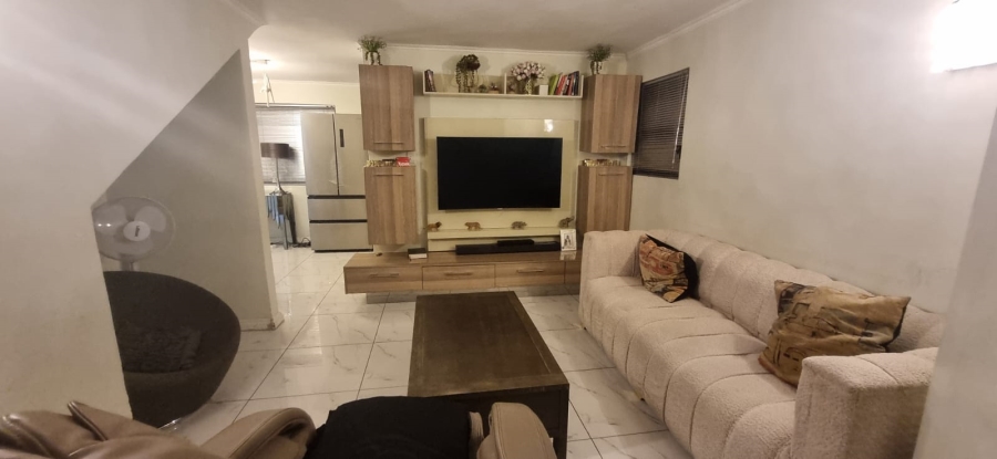3 Bedroom Property for Sale in Sunninghill Gauteng