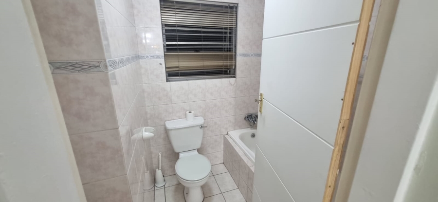 3 Bedroom Property for Sale in Sunninghill Gauteng