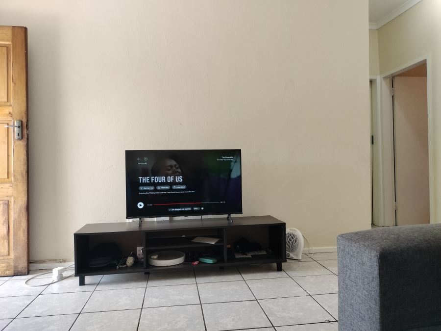 2 Bedroom Property for Sale in Erand Gardens Gauteng