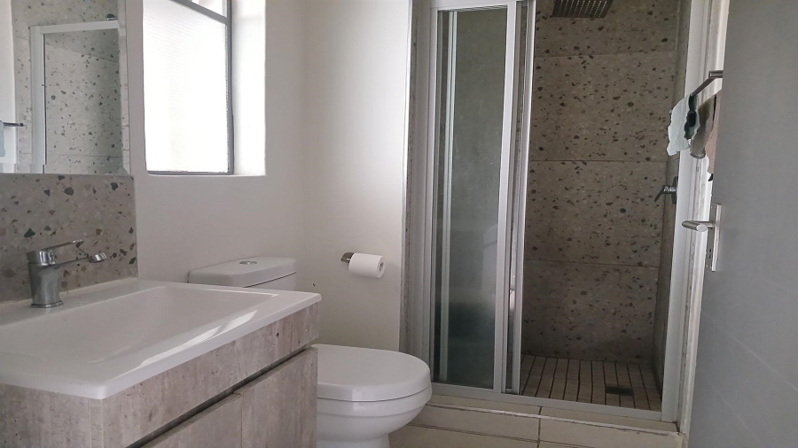 1 Bedroom Property for Sale in Linbro Park Gauteng