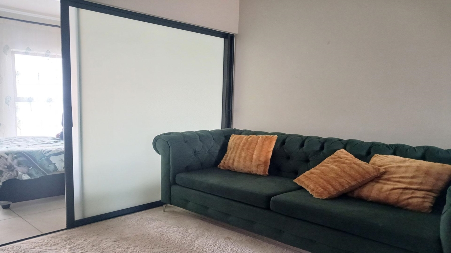 1 Bedroom Property for Sale in Linbro Park Gauteng