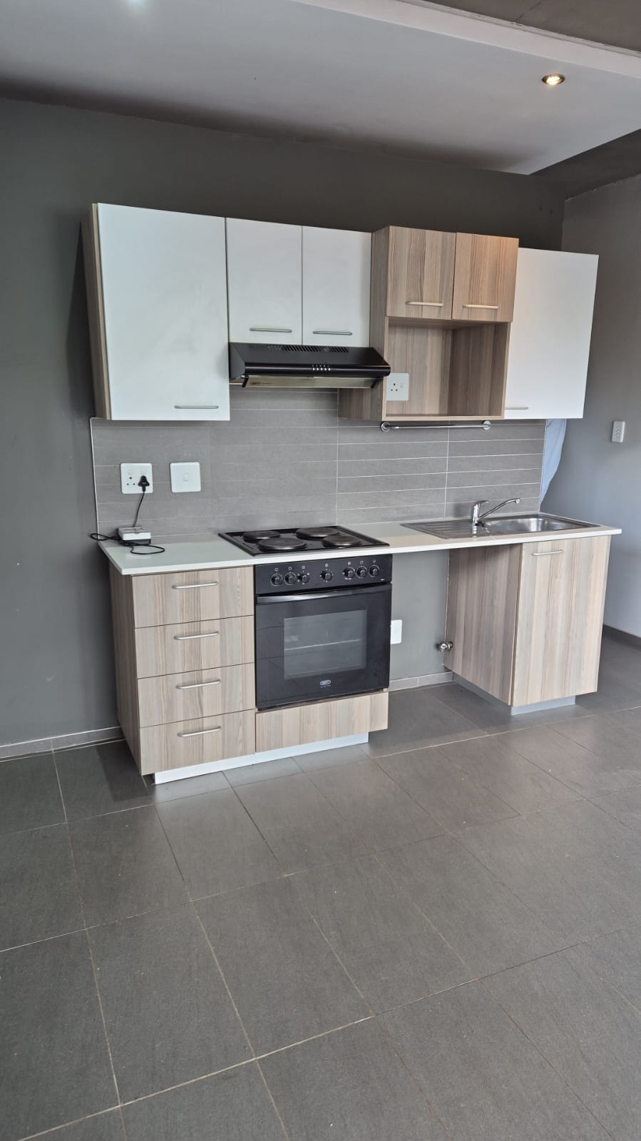 To Let 1 Bedroom Property for Rent in Menlo Park Gauteng