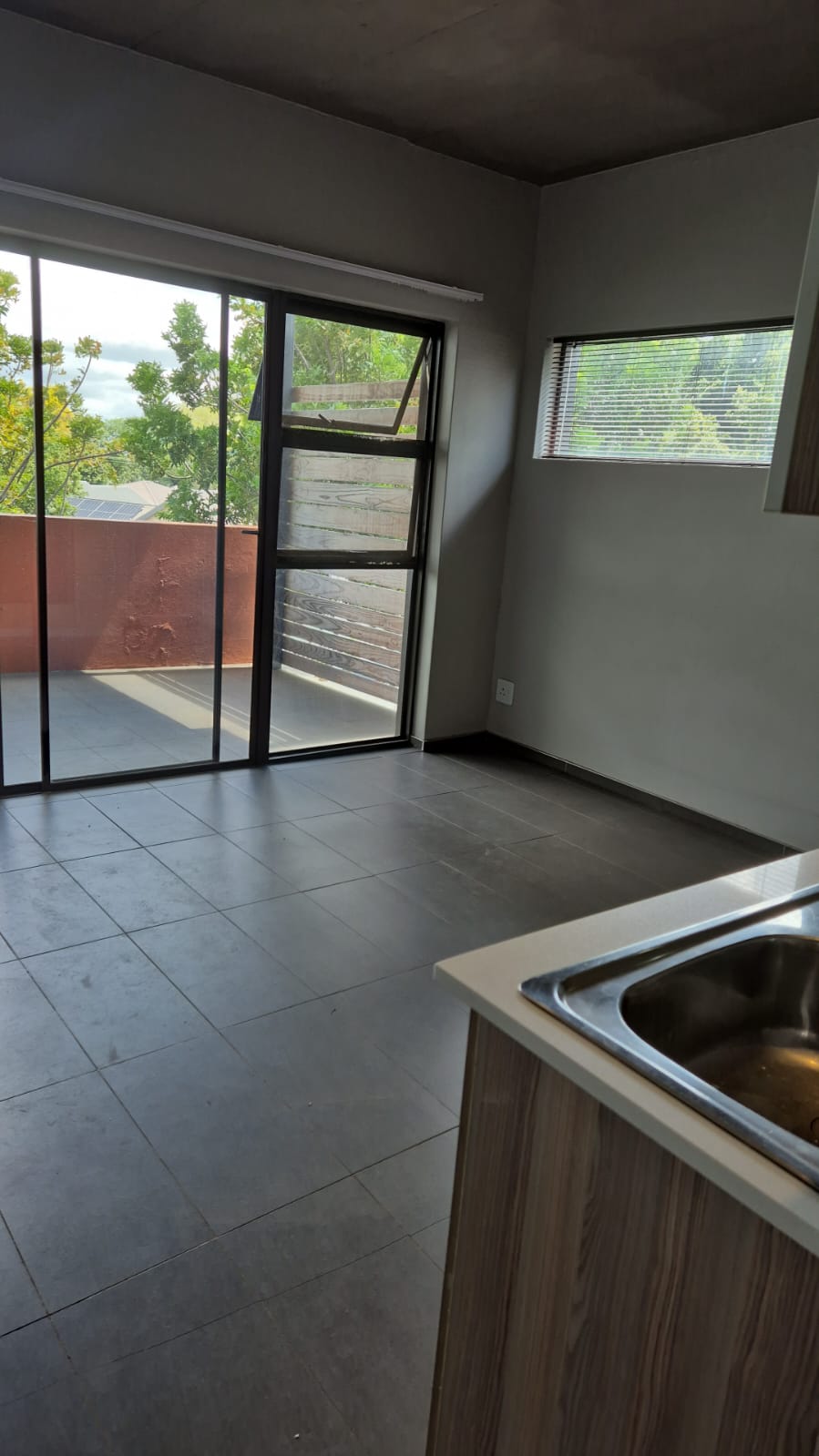To Let 1 Bedroom Property for Rent in Menlo Park Gauteng