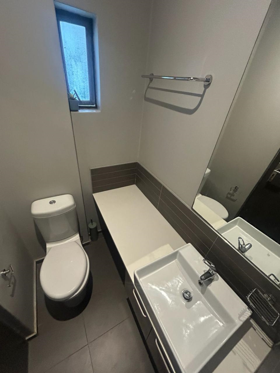 To Let 1 Bedroom Property for Rent in Menlo Park Gauteng
