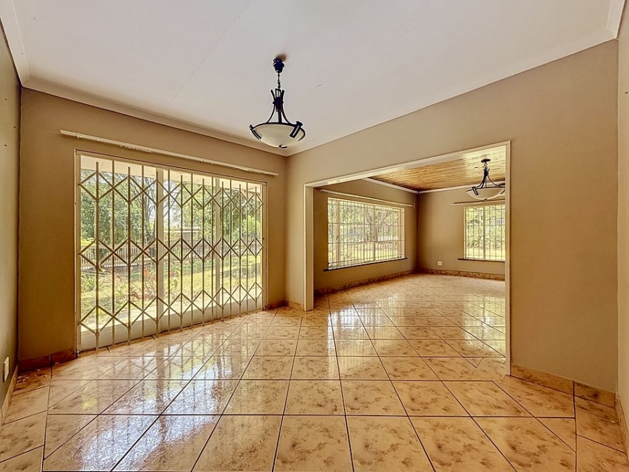 4 Bedroom Property for Sale in Murrayfield Gauteng