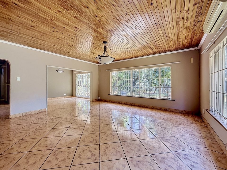 4 Bedroom Property for Sale in Murrayfield Gauteng