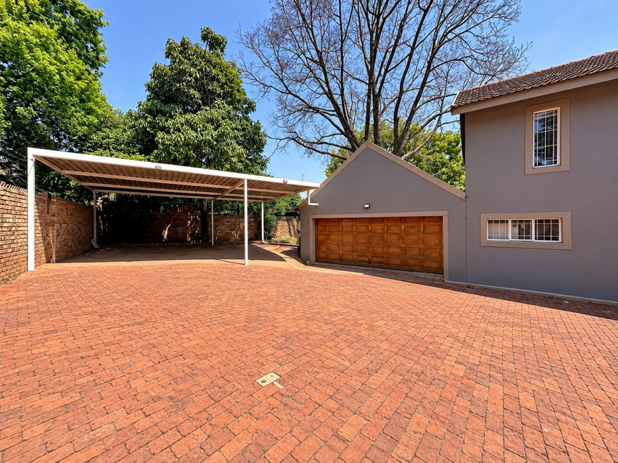 4 Bedroom Property for Sale in Murrayfield Gauteng