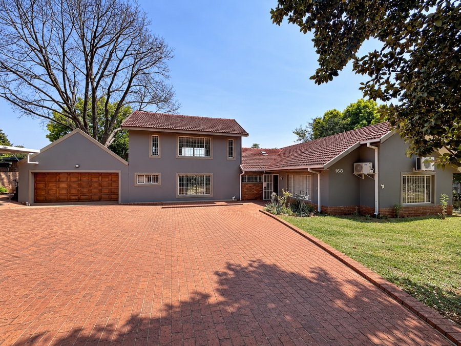 4 Bedroom Property for Sale in Murrayfield Gauteng