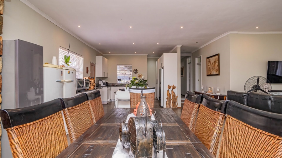 4 Bedroom Property for Sale in Illiondale Gauteng