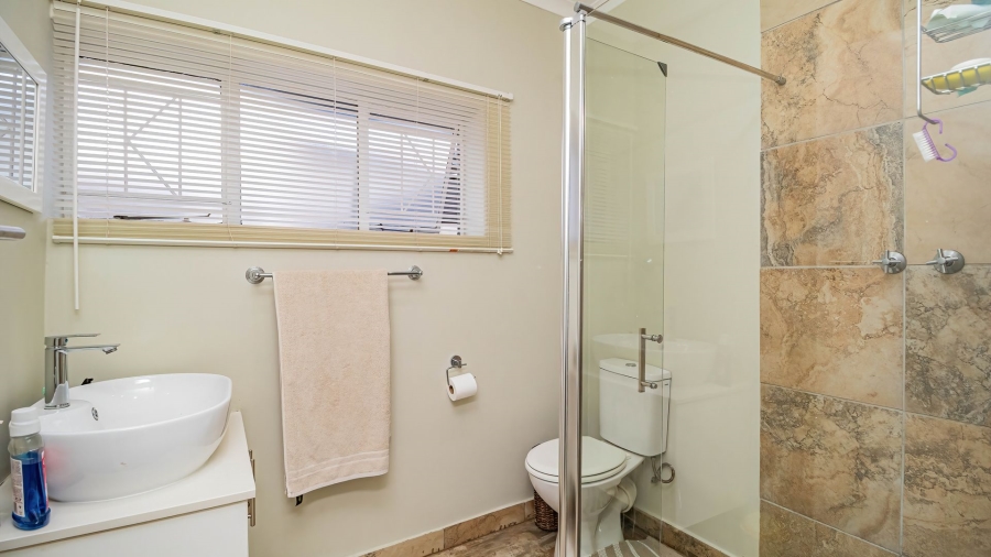 4 Bedroom Property for Sale in Illiondale Gauteng