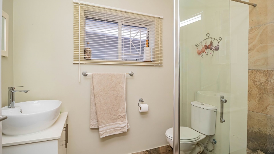 4 Bedroom Property for Sale in Illiondale Gauteng