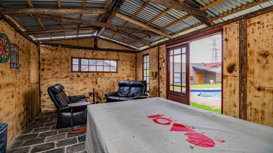 4 Bedroom Property for Sale in Illiondale Gauteng