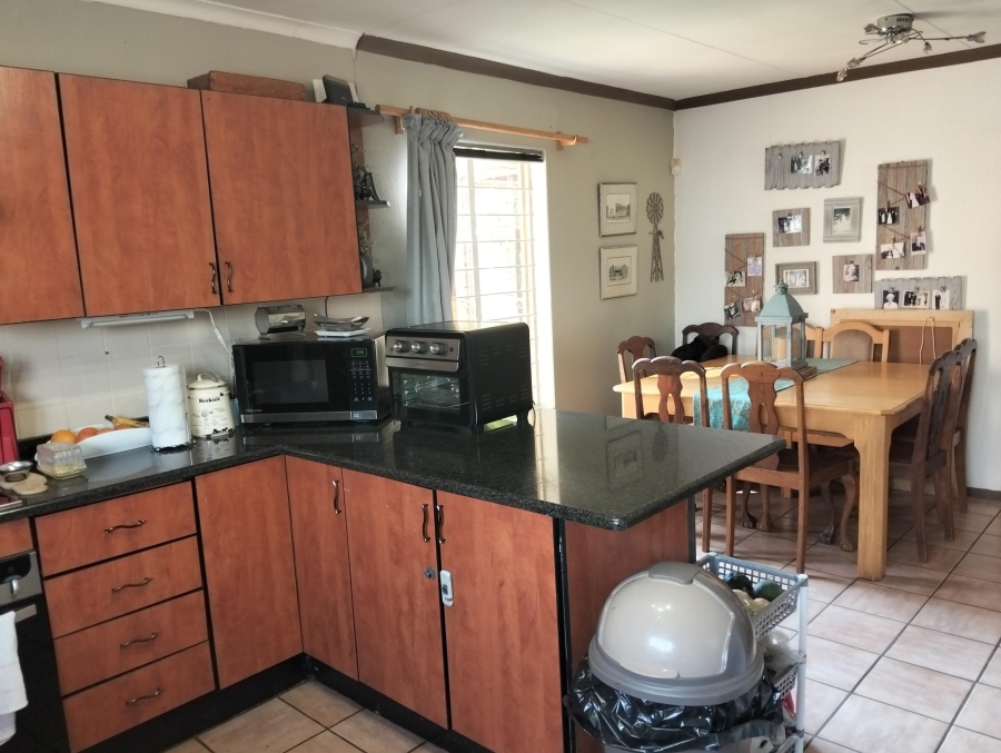 3 Bedroom Property for Sale in Moreleta Park Gauteng