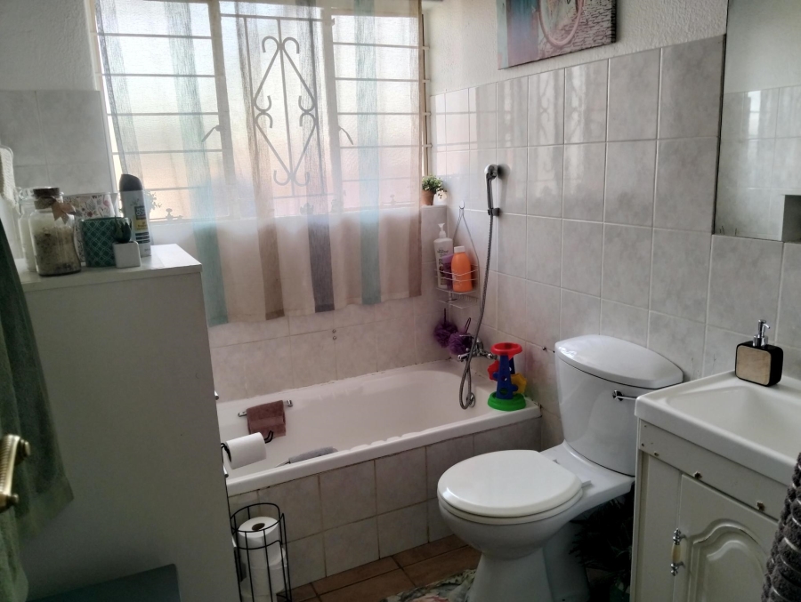 3 Bedroom Property for Sale in Moreleta Park Gauteng