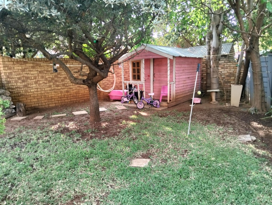 3 Bedroom Property for Sale in Moreleta Park Gauteng