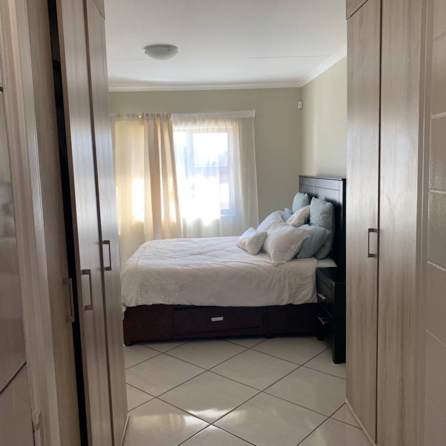 3 Bedroom Property for Sale in Goedeburg Gauteng