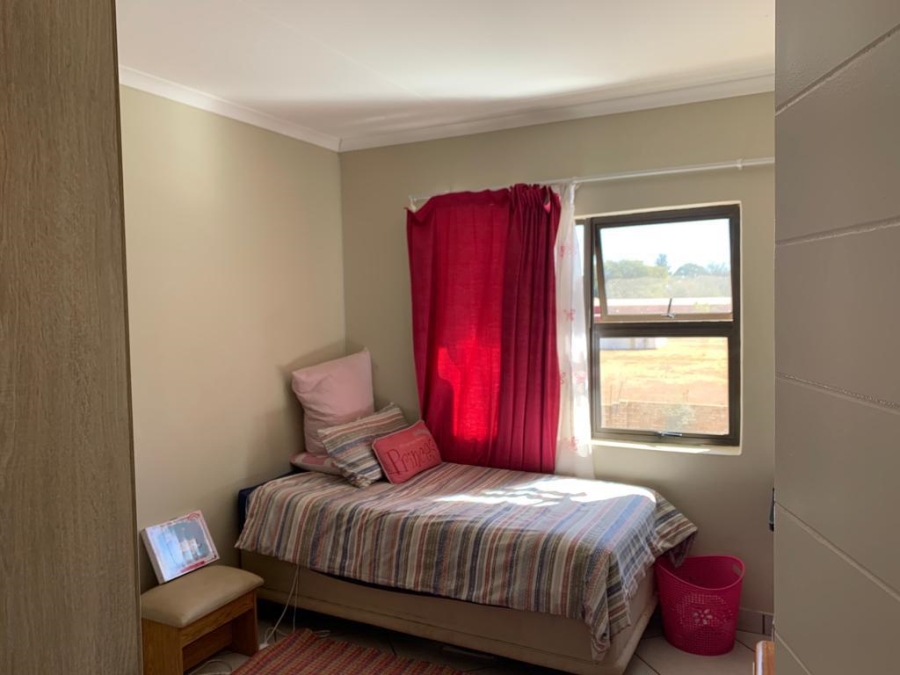 3 Bedroom Property for Sale in Goedeburg Gauteng