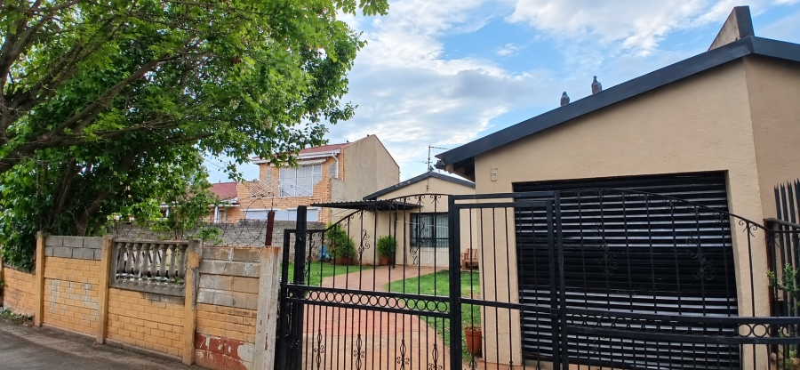 3 Bedroom Property for Sale in Ennerdale South Gauteng
