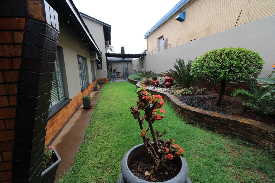 4 Bedroom Property for Sale in Wonderboom South Gauteng