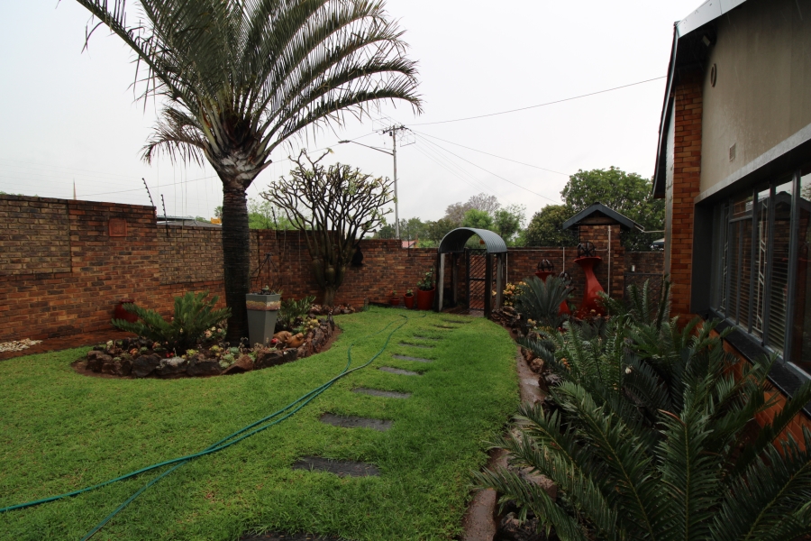 4 Bedroom Property for Sale in Wonderboom South Gauteng