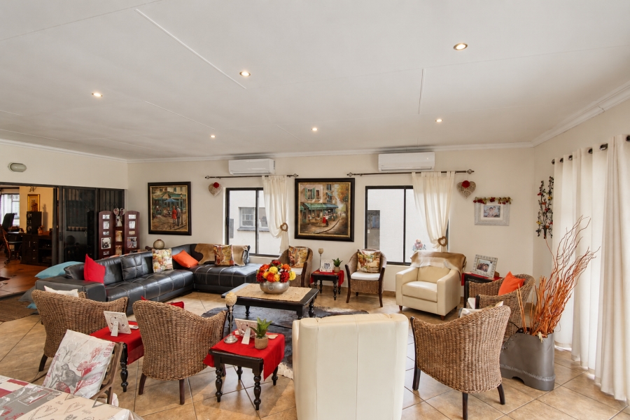 4 Bedroom Property for Sale in Wonderboom South Gauteng