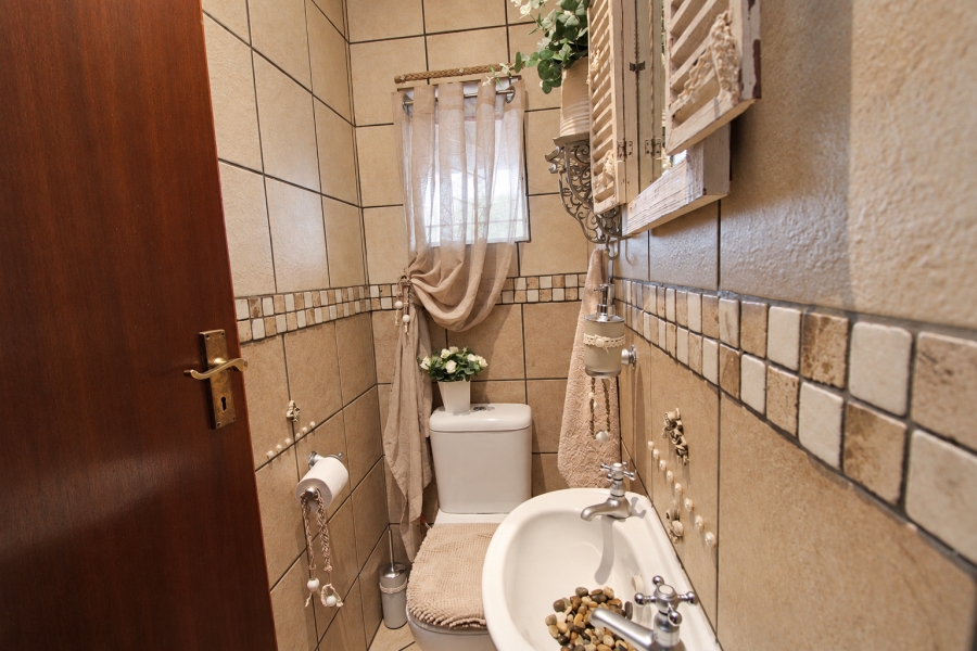 4 Bedroom Property for Sale in Wonderboom South Gauteng