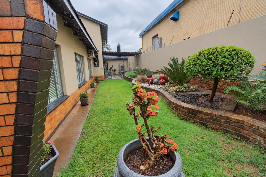 4 Bedroom Property for Sale in Wonderboom South Gauteng