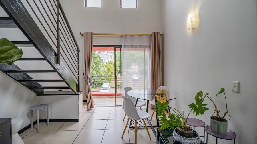 2 Bedroom Property for Sale in Sunninghill Gauteng