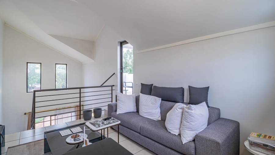 2 Bedroom Property for Sale in Sunninghill Gauteng