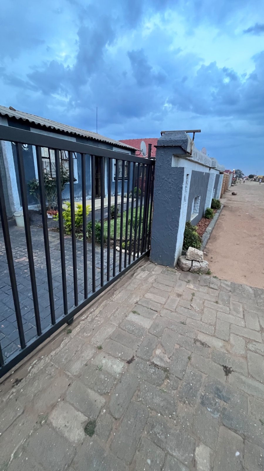 2 Bedroom Property for Sale in Sharpeville Gauteng