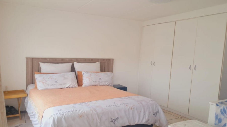 2 Bedroom Property for Sale in Parkrand Gauteng