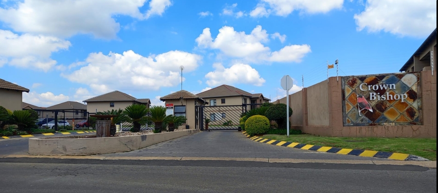 2 Bedroom Property for Sale in Parkrand Gauteng