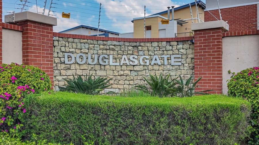2 Bedroom Property for Sale in Douglasdale Gauteng