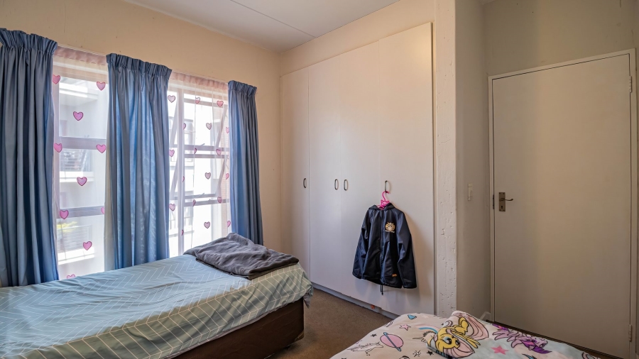 2 Bedroom Property for Sale in Douglasdale Gauteng