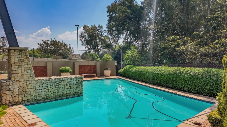 2 Bedroom Property for Sale in Douglasdale Gauteng