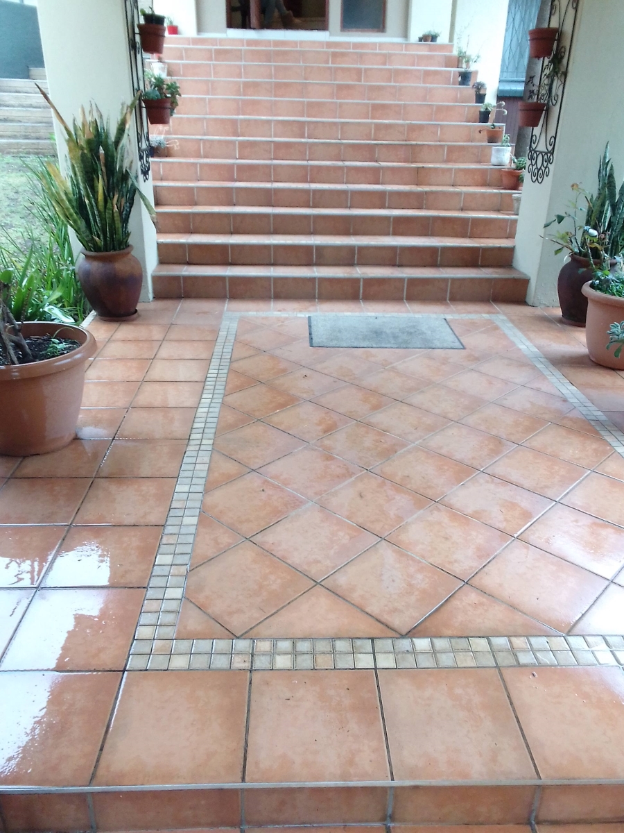 3 Bedroom Property for Sale in Mondeor Gauteng