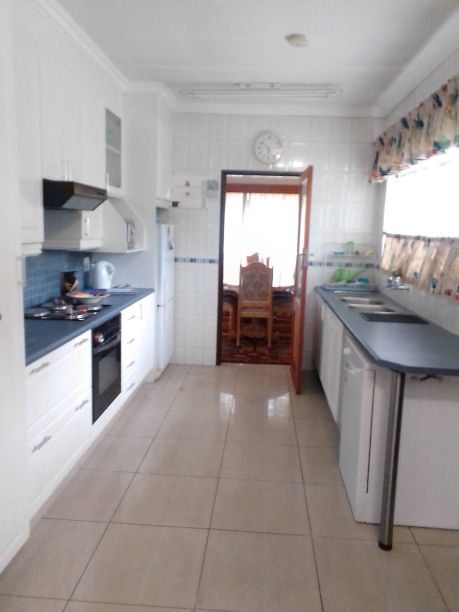 3 Bedroom Property for Sale in Mondeor Gauteng