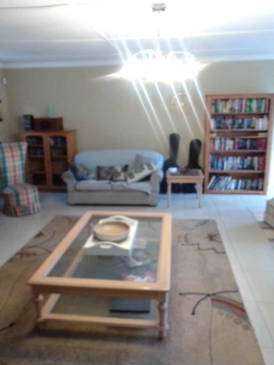 3 Bedroom Property for Sale in Mondeor Gauteng