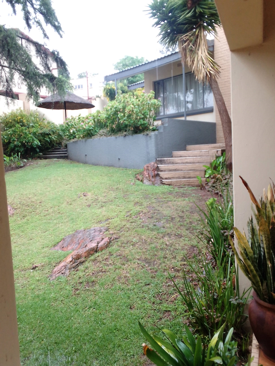 3 Bedroom Property for Sale in Mondeor Gauteng