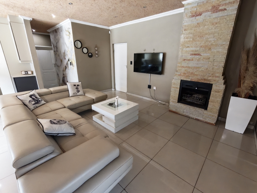 3 Bedroom Property for Sale in Doreg A H Gauteng