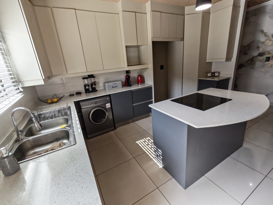 3 Bedroom Property for Sale in Doreg A H Gauteng