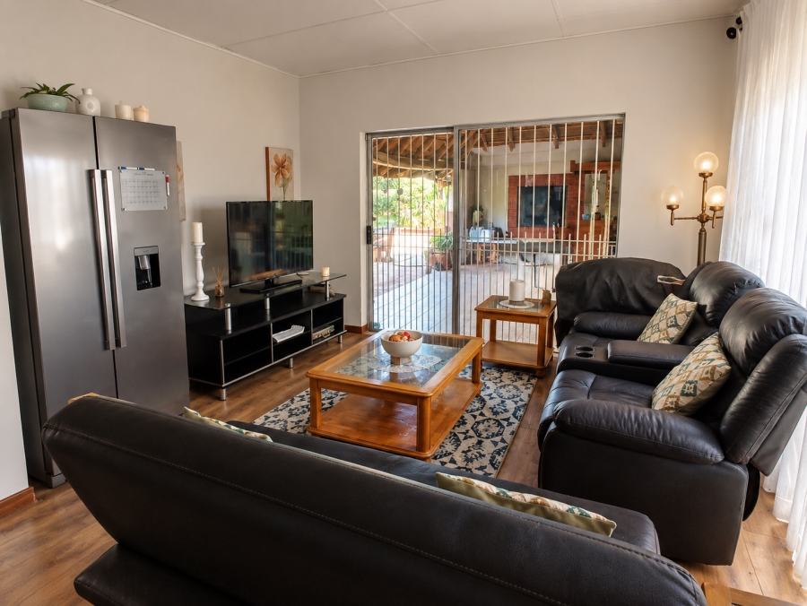 4 Bedroom Property for Sale in Three Rivers East Gauteng