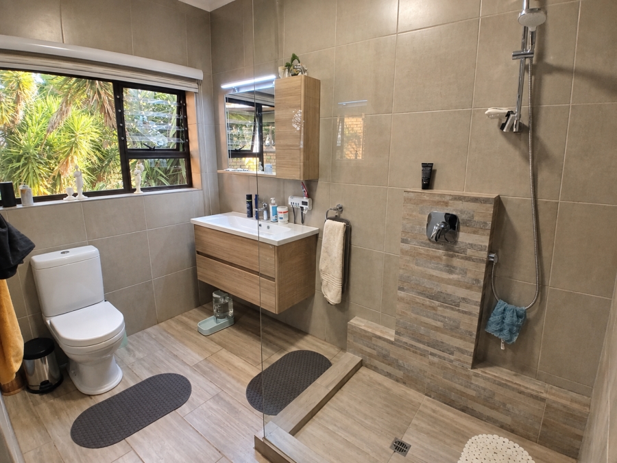 4 Bedroom Property for Sale in Three Rivers East Gauteng