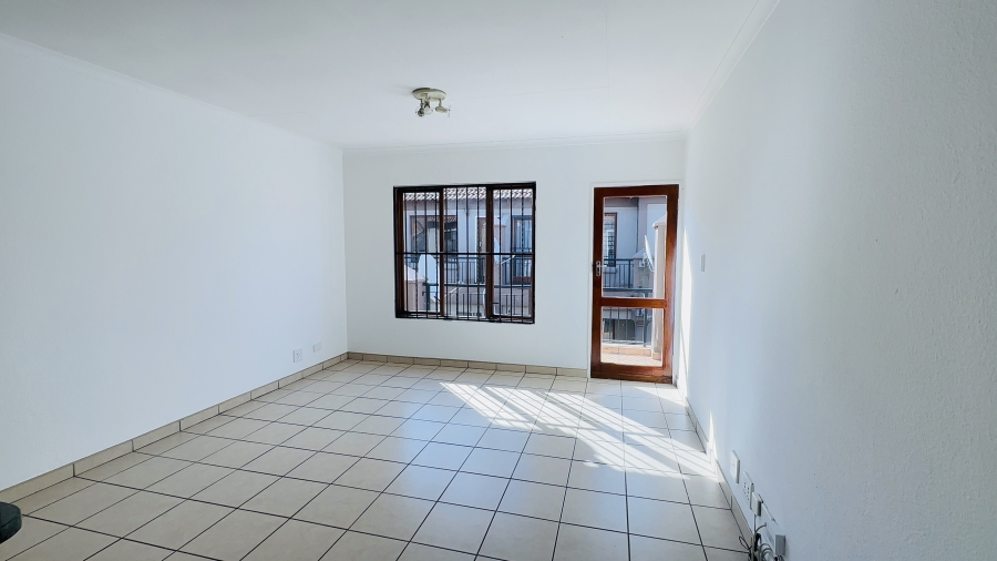 2 Bedroom Property for Sale in Helderwyk Gauteng