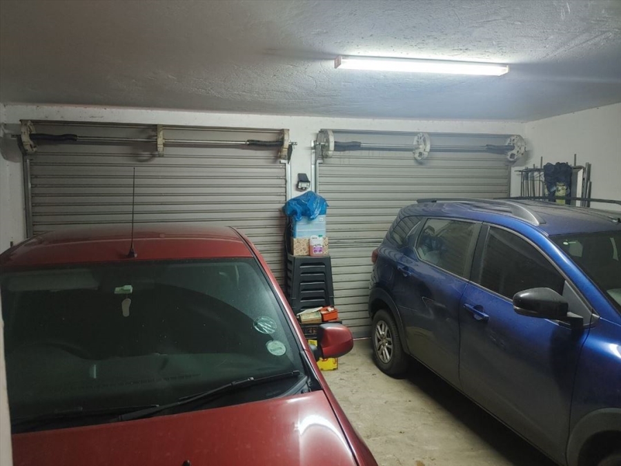 2 Bedroom Property for Sale in Glen Marais Gauteng