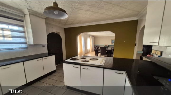 3 Bedroom Property for Sale in Crystal Park Gauteng