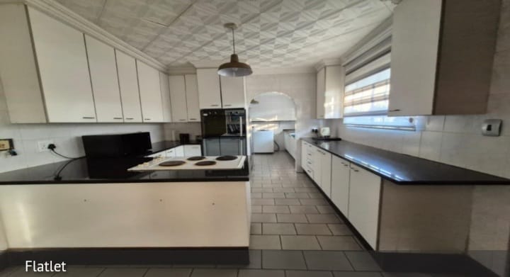 3 Bedroom Property for Sale in Crystal Park Gauteng
