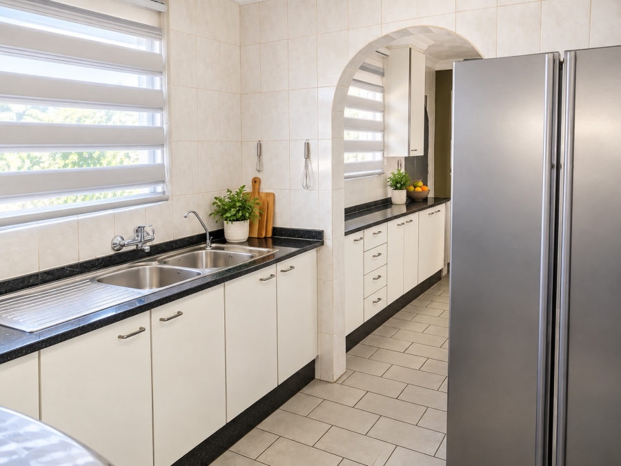 3 Bedroom Property for Sale in Crystal Park Gauteng