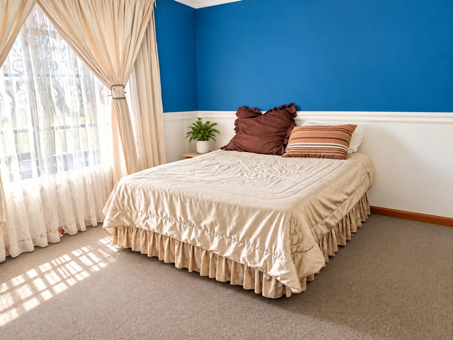 3 Bedroom Property for Sale in Crystal Park Gauteng